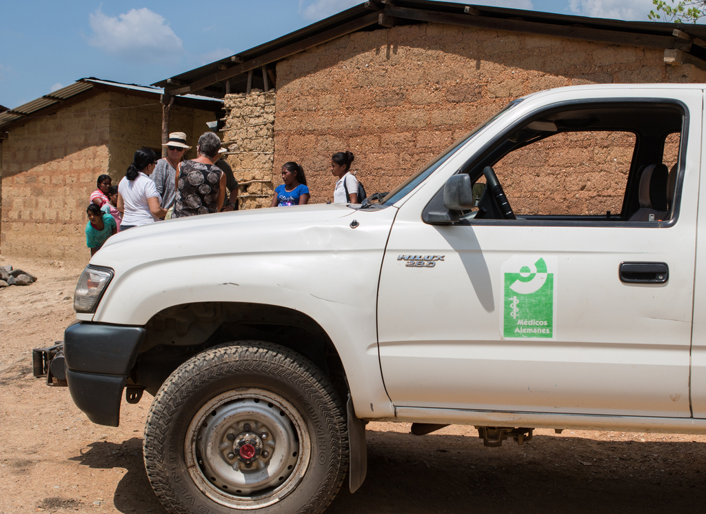 Brigadistas during training in a local community